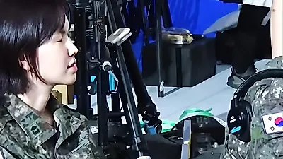 광고 촬영장 밝힌 배우 공민정의 미소, 신한은행 비하인드 영상 공개