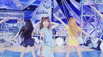 키키(KiiiKiii), 'Pop Off Pop Off' 4K 원테이크 무대 공개