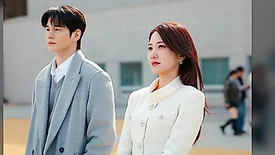 귀신 보는 상속녀와 비밀 품은 호텔 대표, 박은빈·옹성우의 '오싹한 연애' 18일 첫 방송