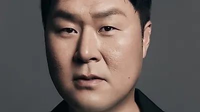 '김부장' 흥행 주역 윤경호, 소지섭이 준 1억 상당 금 선물 아들에게 줬다 돌려받은 사연