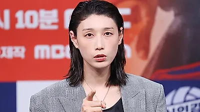 김연경 ‘신인감독’ 백상 작품상 품고 시즌2로…수원특례시청도 우승