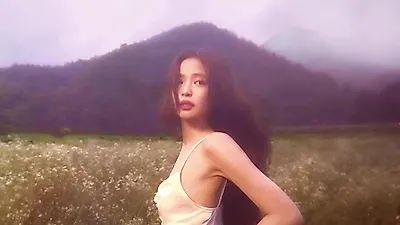 Jennie's 'HEAVEN' races past 1 million views in under a day