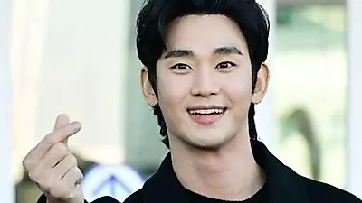김수현 데뷔 19주년, 114개국 팬들이 모은 따뜻한 마음…아동 의류 3,800개 기부