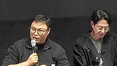 Kang Ppul laughs through Hope, then asks: Is Zo In-sung an alien?