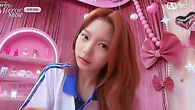 10년생 아티스트 키야, Mnet '트윈 미러쇼'서 풋풋한 메이크업 팁 공개