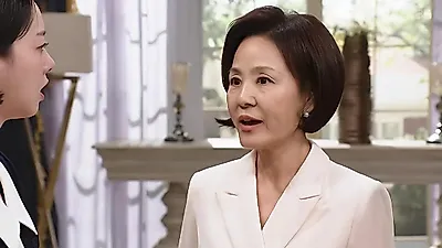 Lee Sang-sook snaps at Moon Hee-kyung's brutal jab on Our Happy Days