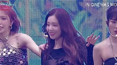 레드벨벳 팬콘서트 선예매 전석 매진, 7월 31일 공연 긴급 추가 확정